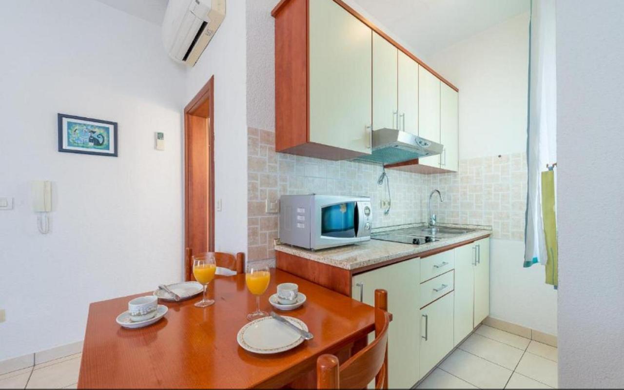 Villa Borna Apartments Dubrovnik Bagian luar foto